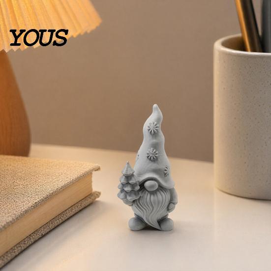 Winter Holiday Decoration Flower Gnome Figurine, 3D Printed Small Garden Statue, Matte Finish Cute Dwarf Ornament for Yard, Lawn, Patio Decor