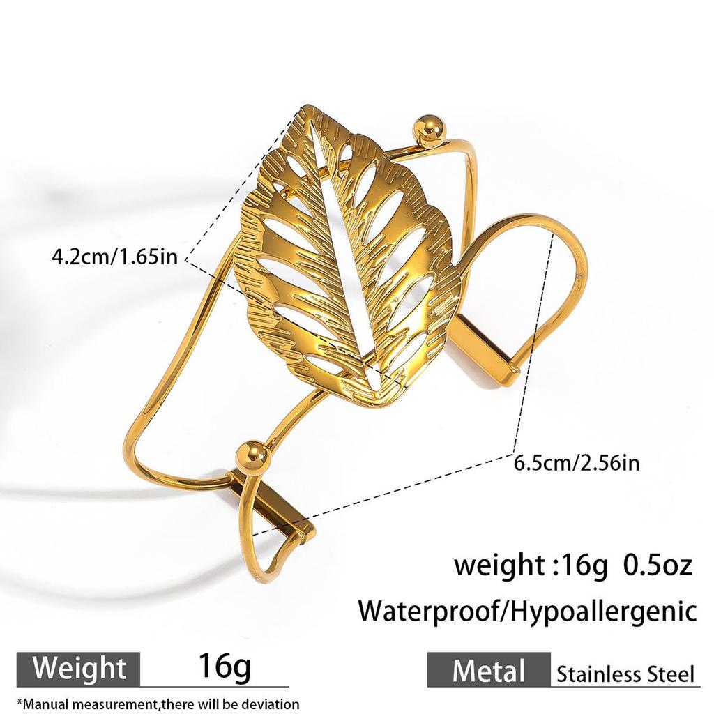 European & American Ocean Style Stainless Steel Bracelet with Starfish, Seashell, Coral Flowers, and Natural Stone Bangle Hand Jewelry.