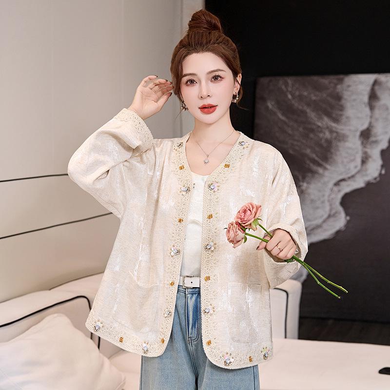 

2025 Spring Women s Chinese-Style Lace Patchwork Embroidered Cotton-Linen Outerwear B2511 S (45-55 kg)