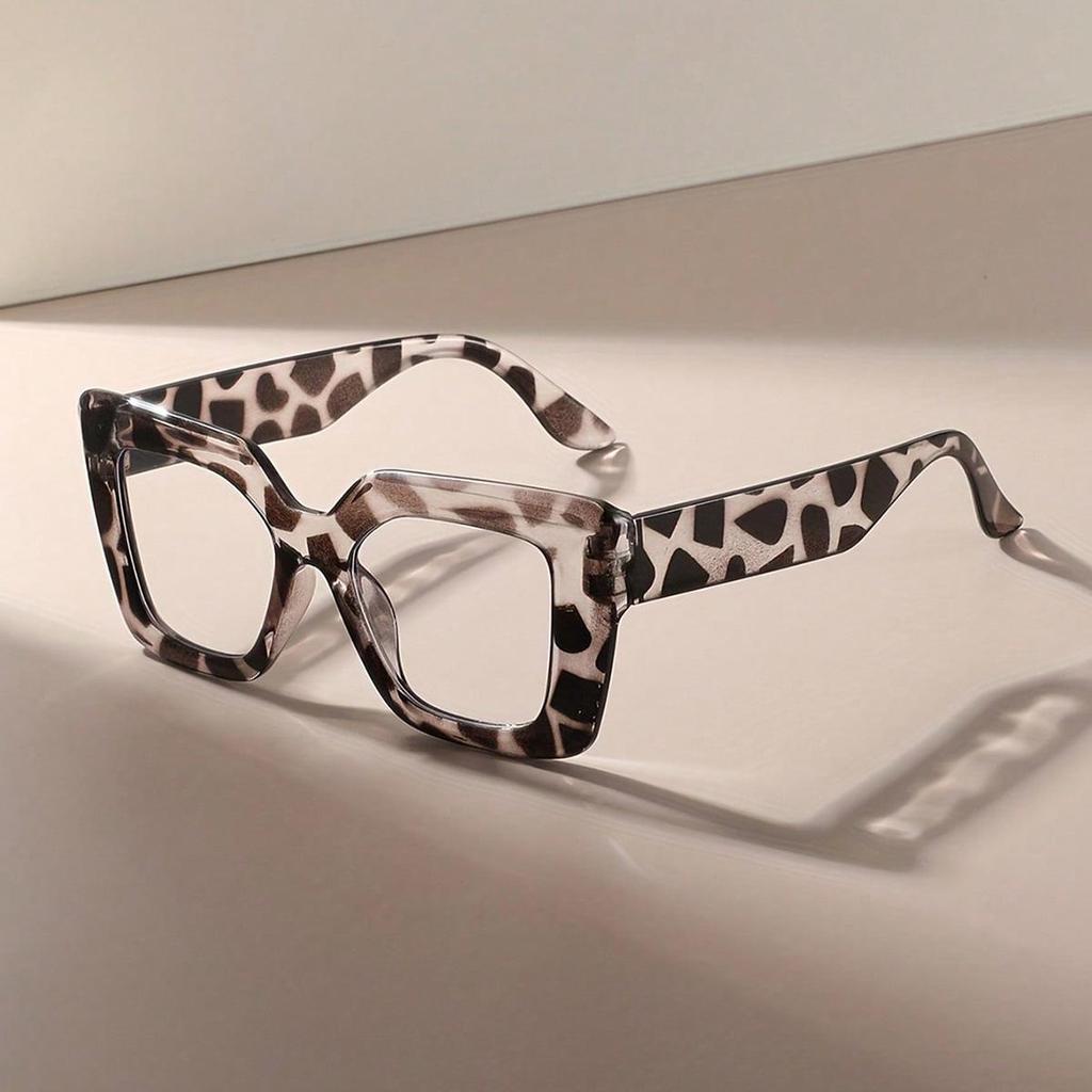 Leopard Print Women's Fashion Sunglasses - Large Square Frame with Sun Protection
