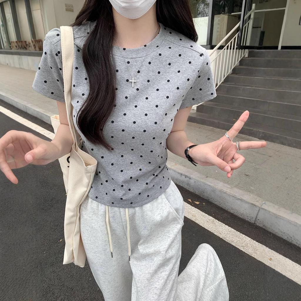 Polka Dot Short-sleeved T-shirt for Women's Summer New Design Slim Round Neck Straight Shoulder Slim Short Top