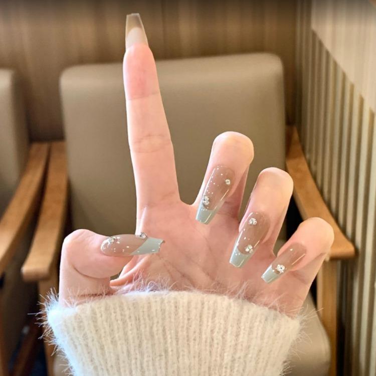 

2025 Богатая Дочь Синий Флеш Кошачий Глаз Инс Знаменитость Взрыв Съемный Носимый Ноготь Ноготь M