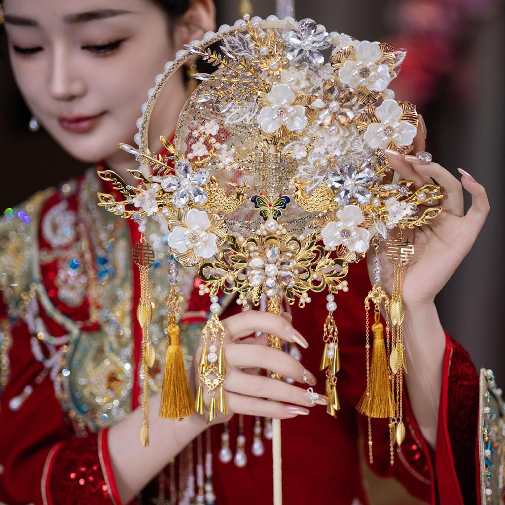 Golden Handmade Chinese Wedding Fan – Bridal Xiuhe Dress Accessory Round Fan 9139