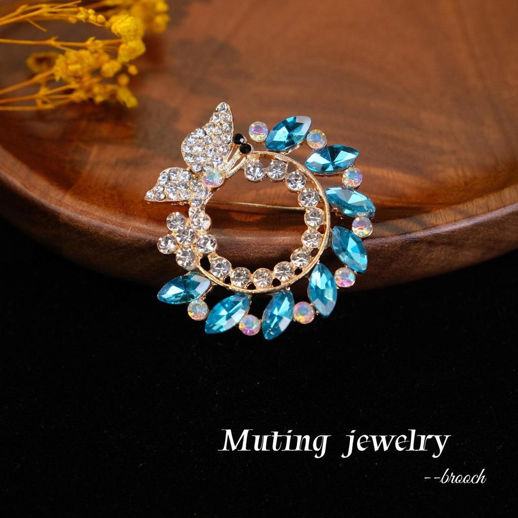 High-End Colorful Butterfly Rhinestone Brooch for Women - Exquisite Pin Suit Coat Accessory