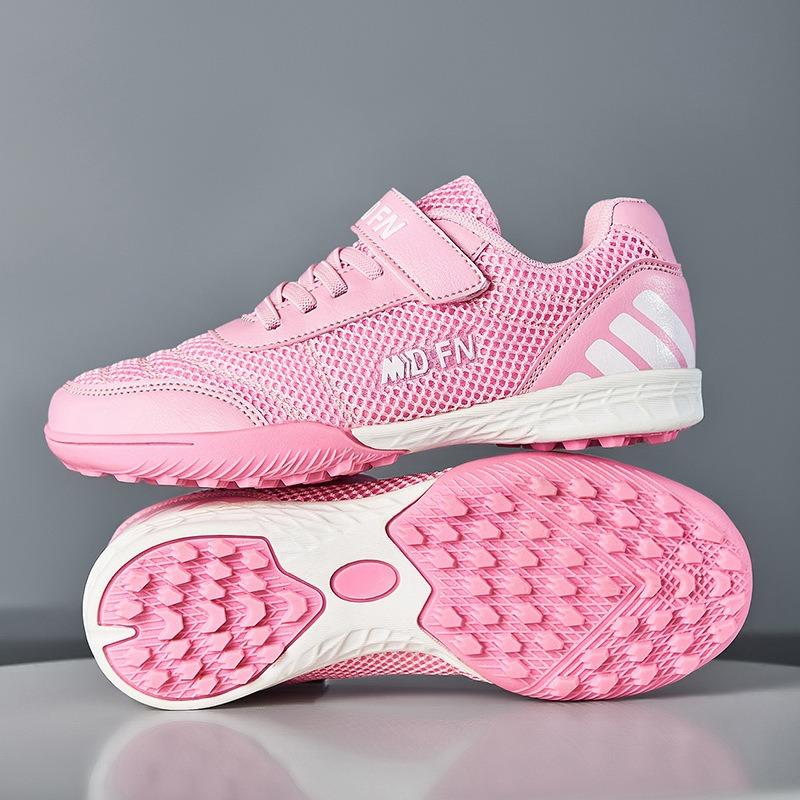 Spring Summer Mesh Children's Football Shoes Breathable Non Slip Training Shoes