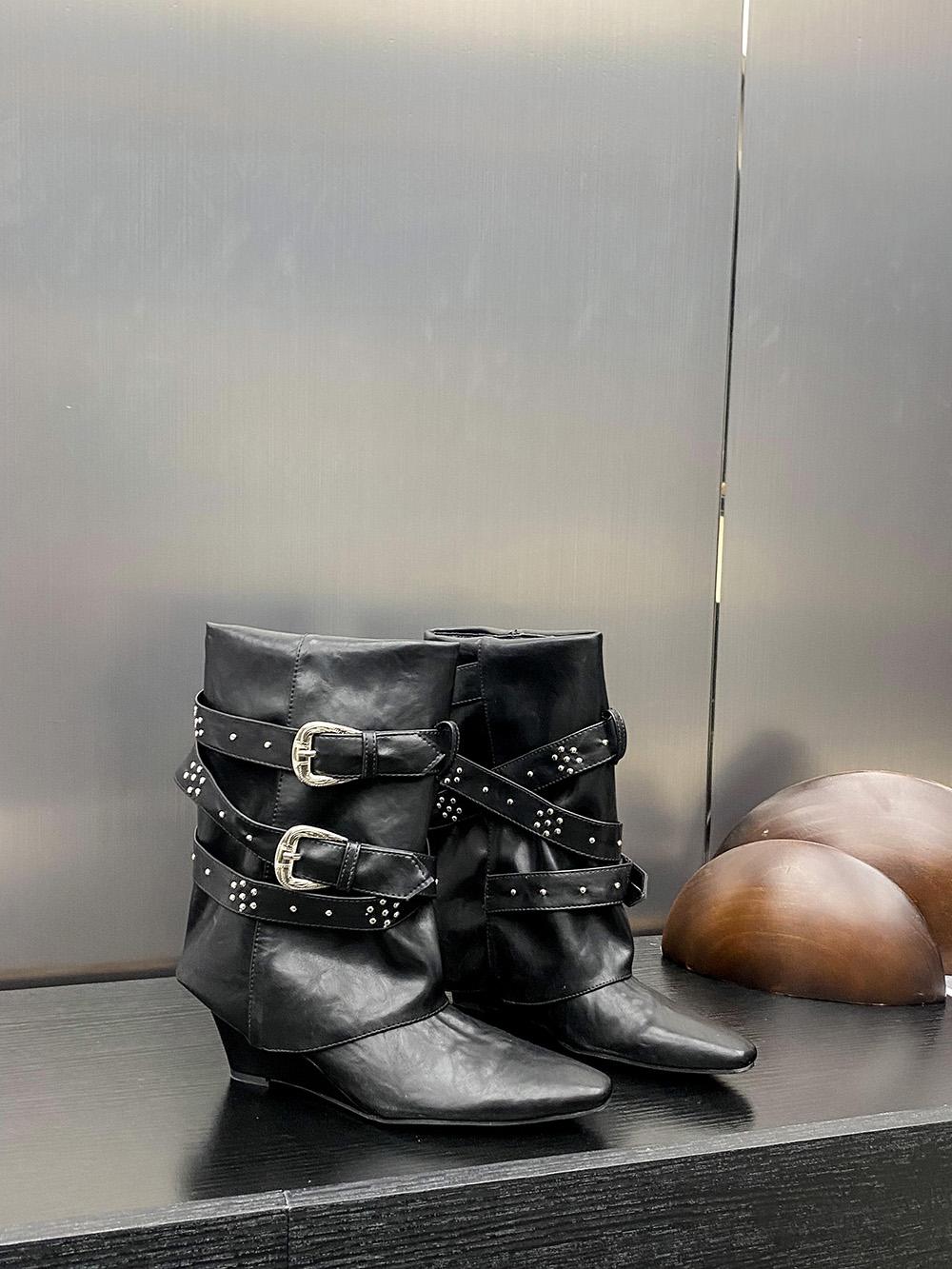 

мода Зима Женские Полусапоги Дизайн с Заклепками Клиновидный Высокий Каблук Слипоны Пряжка на Ремне Черный Белый Коричневый Модные Вечерние Туфли Размер 35-40 8 чёрный