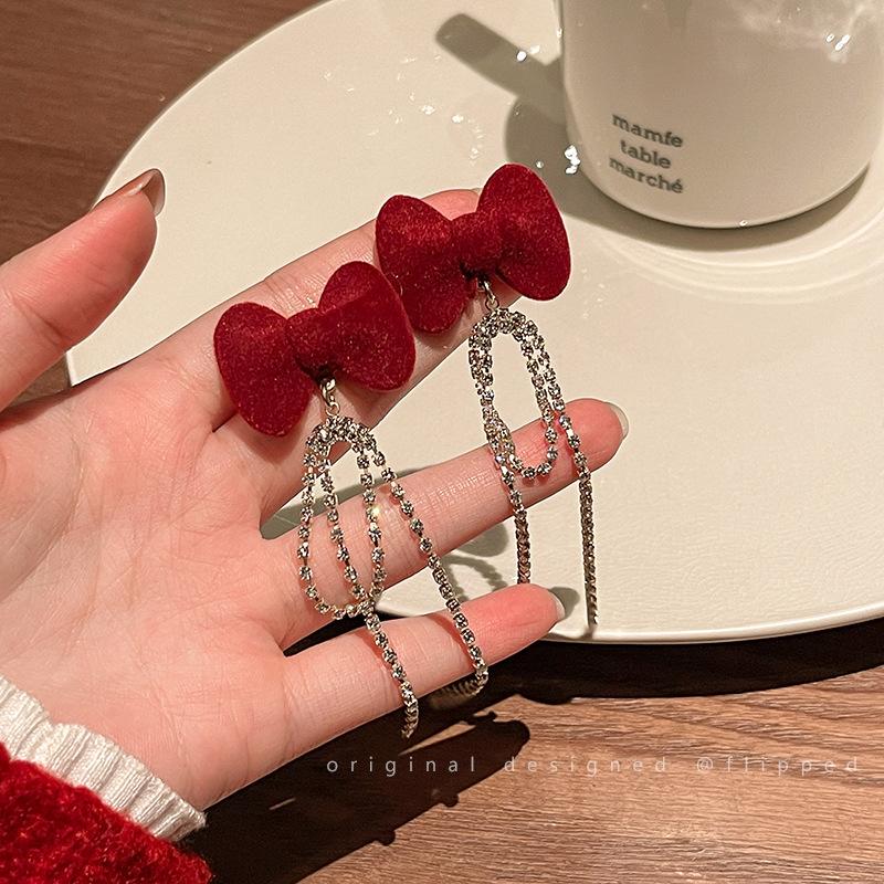 New Fashionable Flocked Earrings, Silver Needle Bow Earrings, High-end Feeling, Niche Red Earrings