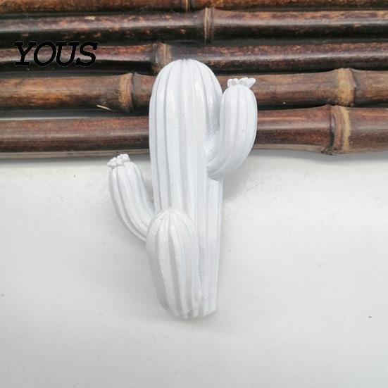 Wall Mounted Hooks Cute Cactus Adhesive Hook, Nail-Free Resin Strong Load-Bearing Hanger, Decorative Hangers Mount Organizer for Kitchen