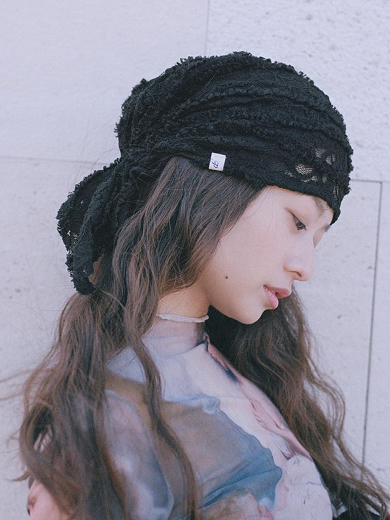 Poejidam Rosy Lace Bandana In Black