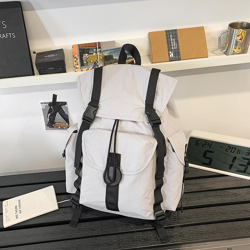 Large capacity backpack men's new casual versatile outdoor hiking bag lightweight female college student travel schoolbag