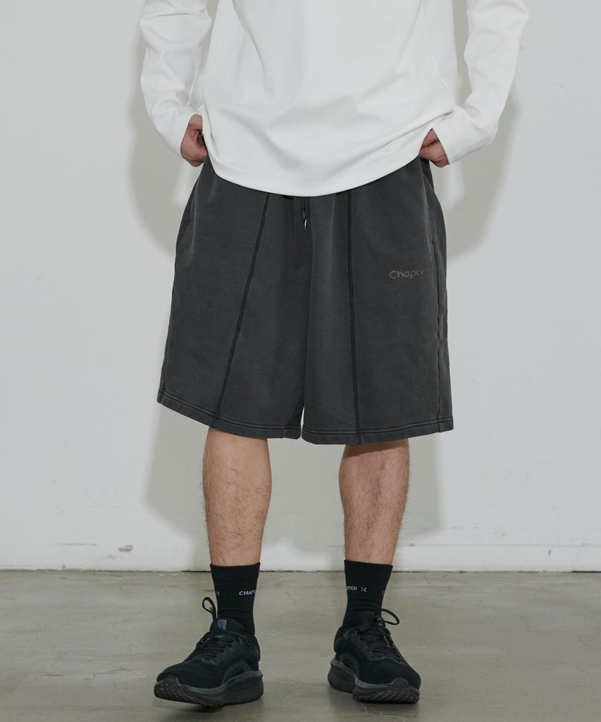 Chaebteoegseu Pigment Wide Bermuda Shorts (Charcoal)