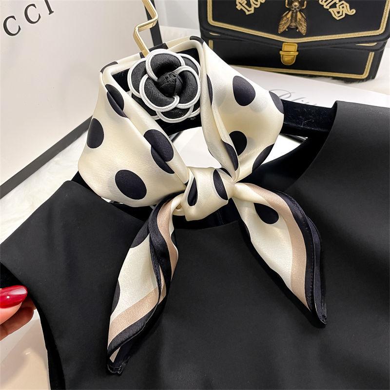 Fashion 100% Real Silk dot Scarf Women Shawls Wraps for Ladies Neckerchief Foulard Scarves Pashmina Female Hijab Bandana