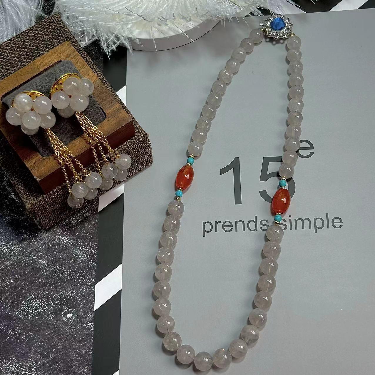 

Vintage Purple Jade & Red Agate Bead Tassel Jewelry Set