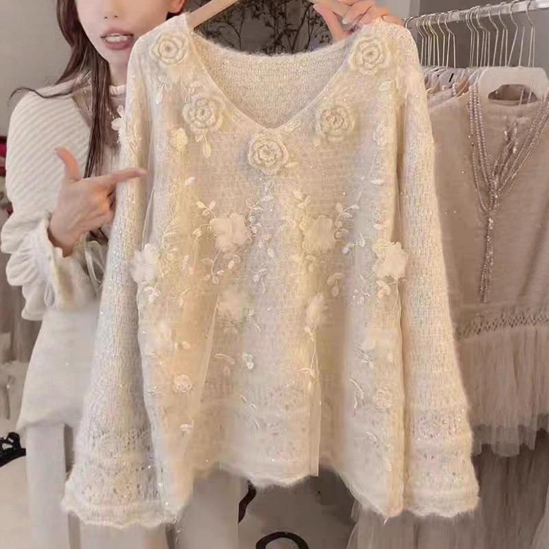Three-dimensional flower design knitted sweater top autumn and winter new loose gentle wind sweater pullover woman