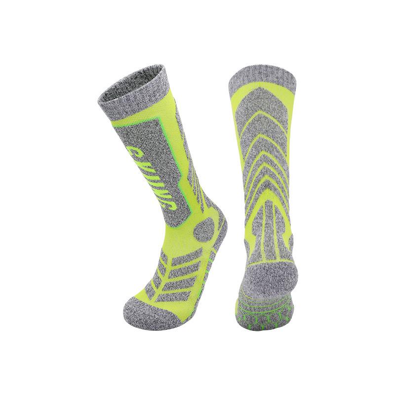 Autumn Outdoor Ski Socks: Warm, Non-Slip, Thick Terry for Men & Women - Ideal for Mountaineering & Snow Sports