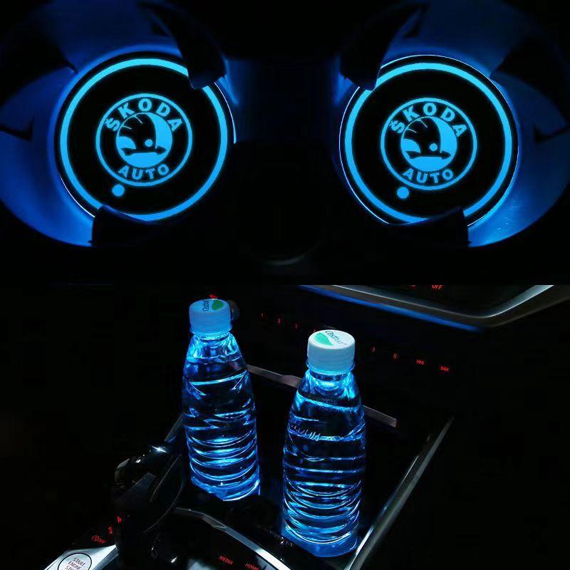 Vbjny0 7 Color LED Car Cup Holder Light Luminous Coaster Water Cup Pad For Skoda Octavia A5 A7 RS Fabia Superb Accessories