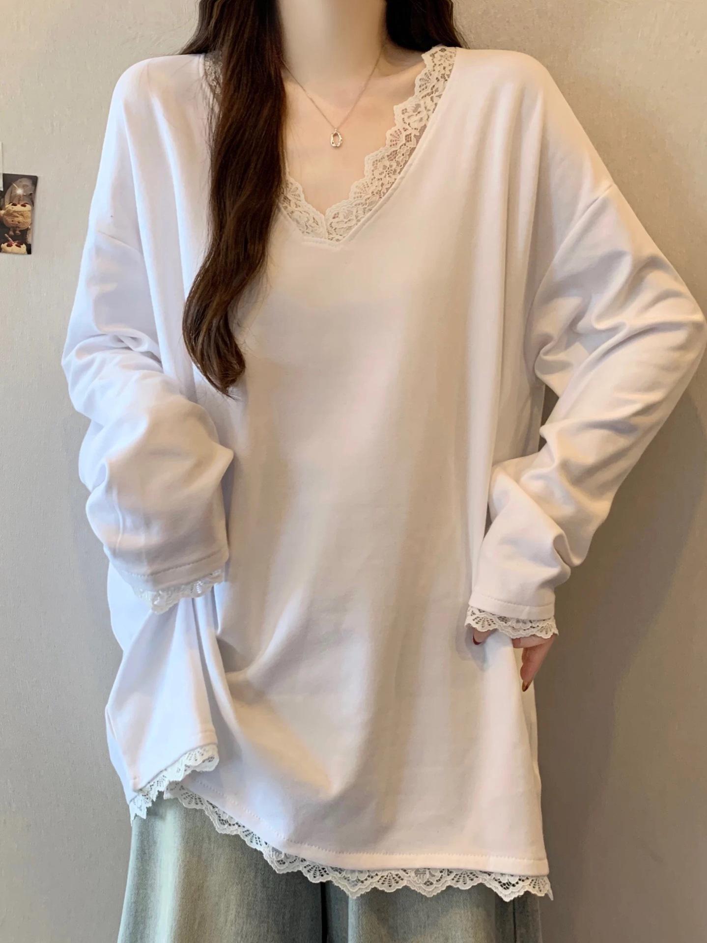 V-Neck Patchwork Lace Maternity Top - Korean Style, Mid-Length, Loose Fit M