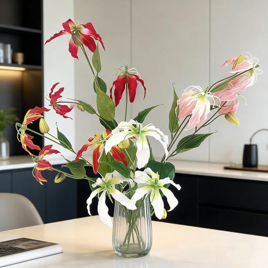 Artifical Lily Flowers with 3 Heads Full Blooms And 2 Buds Long Stem Fake Lily Bouquet for Indoor Home Table Office Wedding Decoration