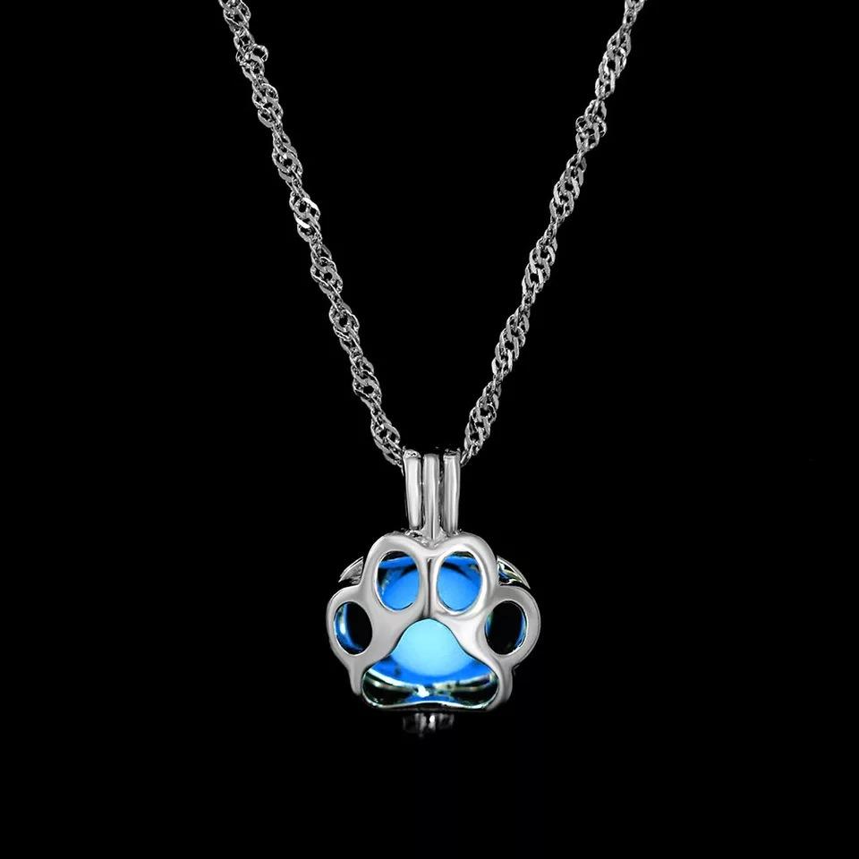 Halloween Luminous Necklace Female Pendant, Alloy Fluorescent Dog Footprint Necklace