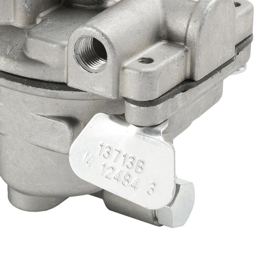12484 13713 Carburetor For Lincoln Pipeline Style Welders SA-200 SA-250