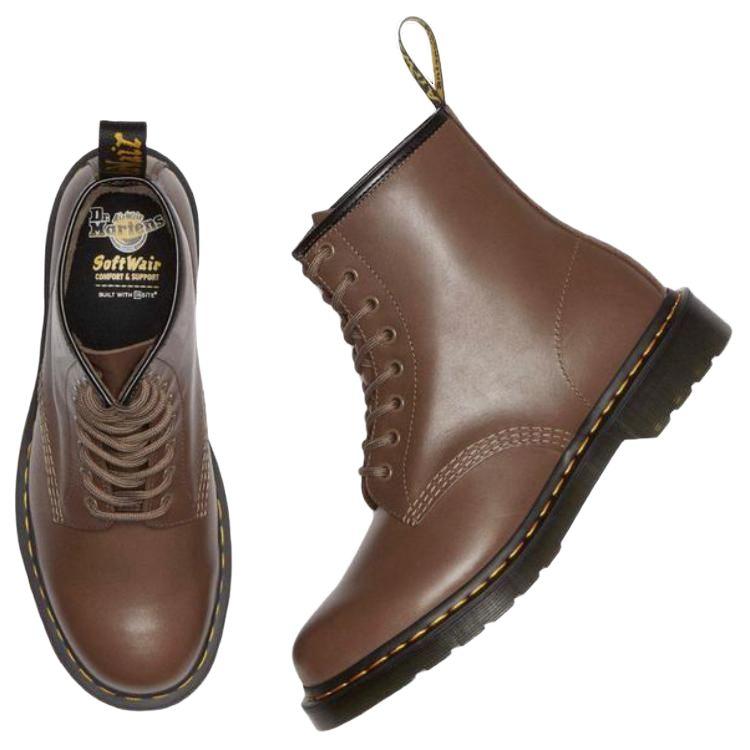 Dr. Martens Leather Comfortable Versatile Short Boots Unisex boots Brown 32025777