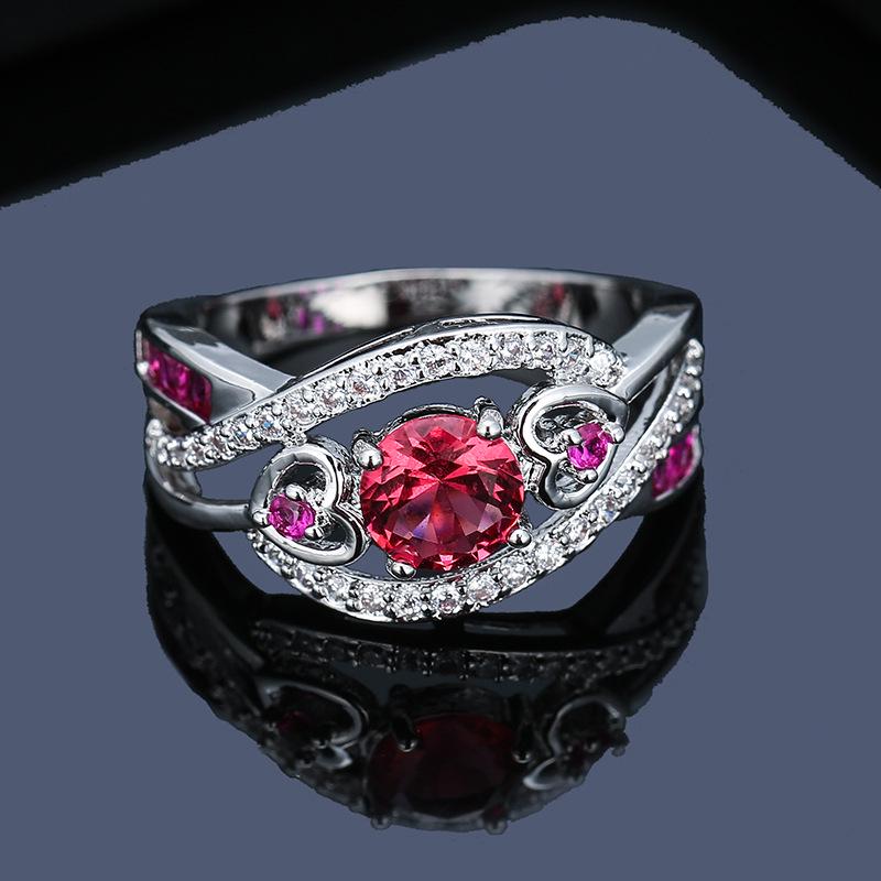 European & American Heart-Shaped Diamond Couple Ring - Metal Hollow Design, Inlaid Temperament Jewelry, Niche Style