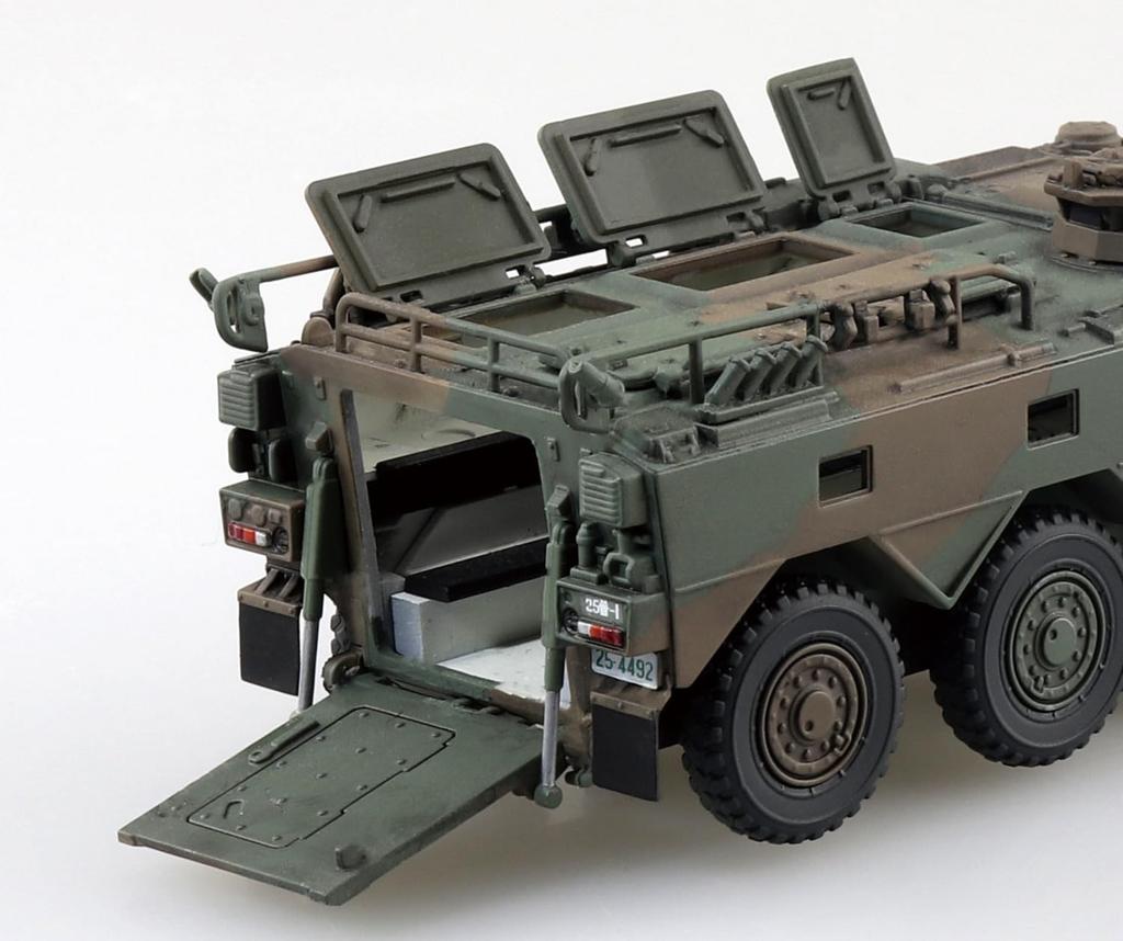 Aoshima Bunka Kyozai Military Model Kit Series 23 Japan Ground Force Type 96 Wheeled Armored Personnel Carrier B Plastic Model 1/72 No. Self-Defense