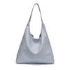New light luxury niche bag, high-end sense versatile shoulder bag, women's commuting large-capacity tote bag