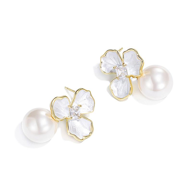 Three Petal Flower Imitation Pearl Enamel Stud Earrings for Women Simple Temperament Fashion Sweet Personality Jewelry Gift