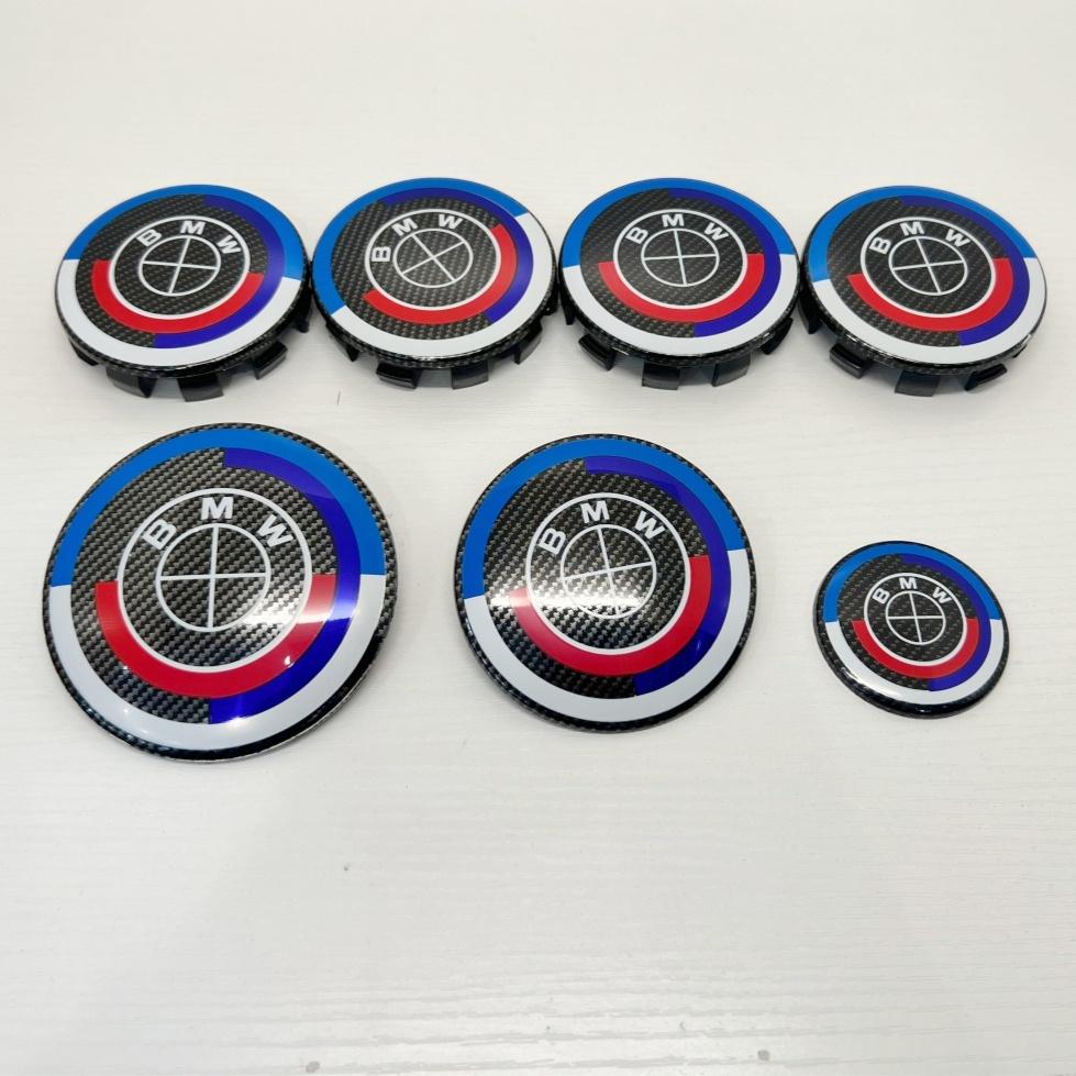 For BMW Group 50th Anniversary Carbon Fiber Pattern Badge 74/82mm Logo 68mm Hub Cover ABS Badge 45mm Steering Wheel