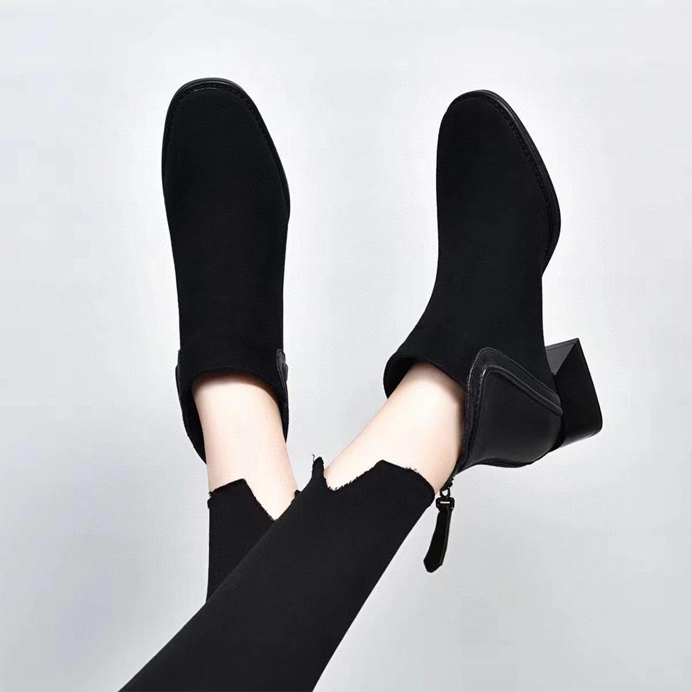 Square Head Chelsea Short Boots Autumn and Winter New British Temperament Simple Sheepskin Low Heel Flat Women's Boots Fashion Boots