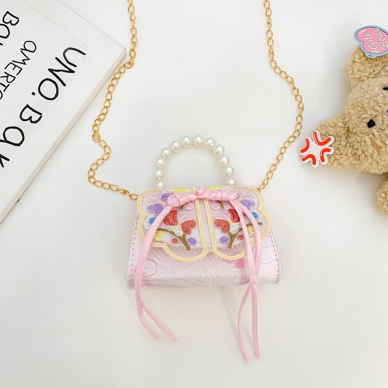 Fashionable Handbag Childrens Featuring Delightful Bow And Chic Details Pearl