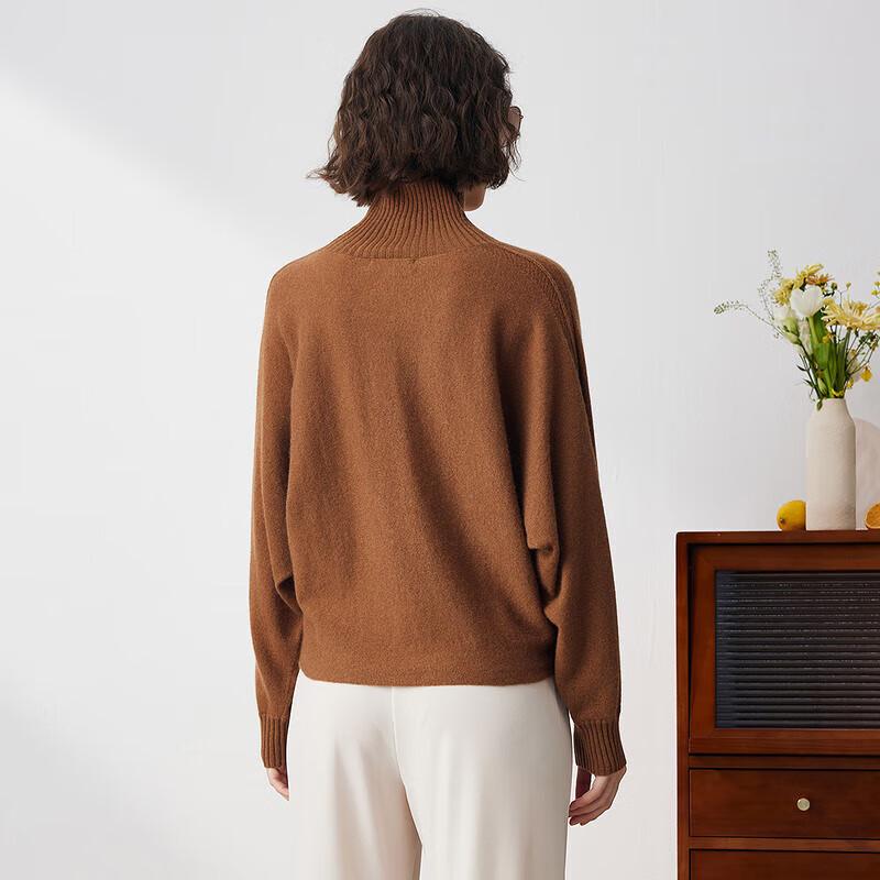 Women's Loose Fit Turtleneck Batwing Sleeve Cashmere Sweater