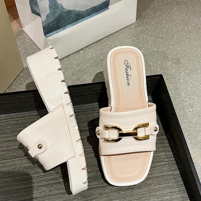 Summer High-heeled Cool Slippers for Women Fashionable Thick Soled Flat Drag Home Anti Slip Simple Gold Buckle