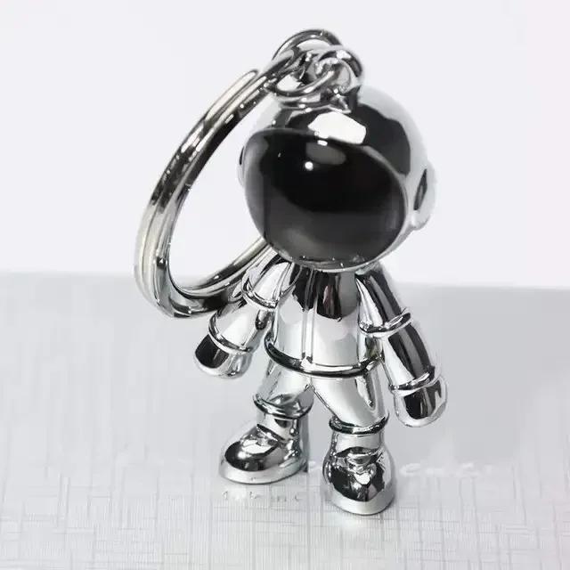 New Fashion 3D Astronaut Keychain Space Robot Spaceman Keychain Keyring Alloy Gift for Man Friend Creative Car Keychain Pendant