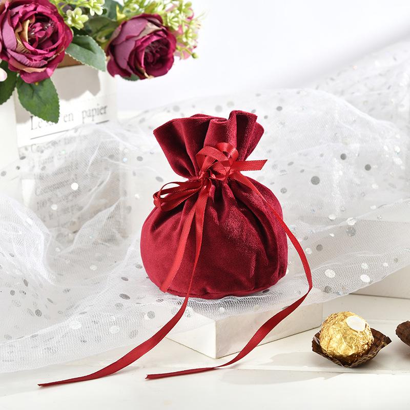 Elegant Velvet Drawstring Candy Bag - Round Wedding Favor or Party Gift 13.5*10 cm