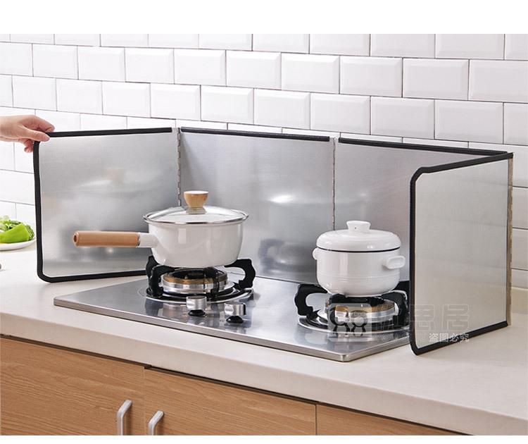 Gas Stove Heat-Insulating Oil Splash Guard