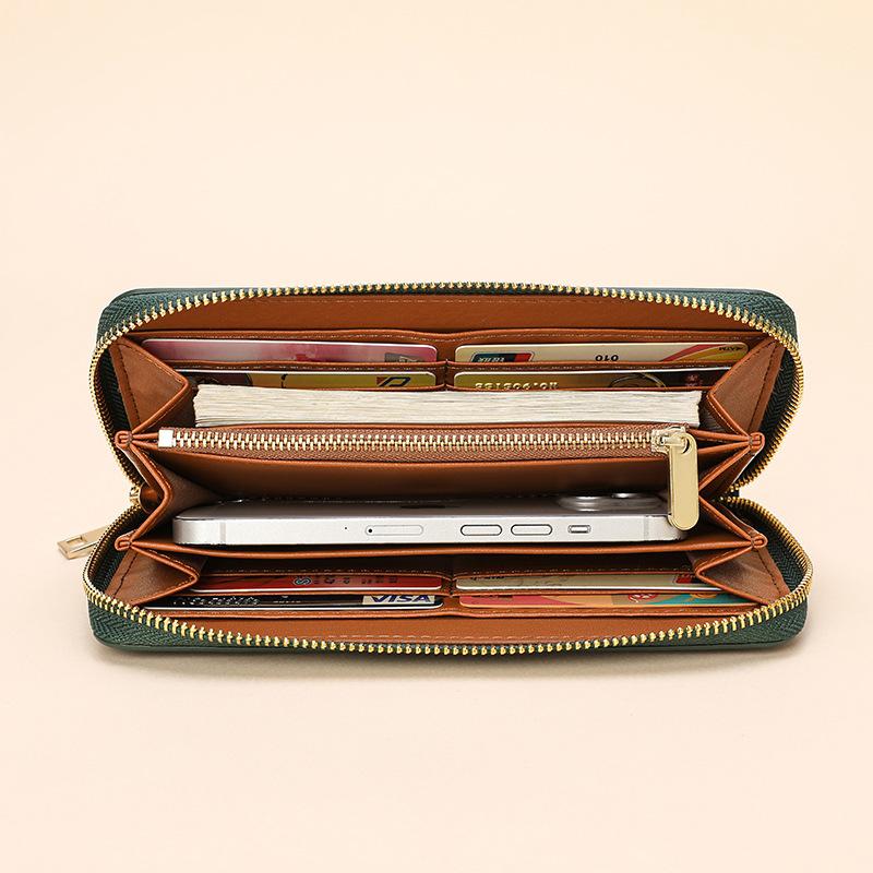 New Oil Wax Pattern Cowhide Women's Zipper Wallet Long Leather Large Capacity Handbag