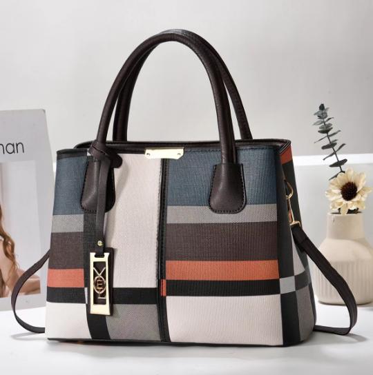 Luxury Brand Designer Women'S Handbag Fashion Trend Shoulder Bag Large Capacity Classic Crossbody Bag Commuting Tote Bag Women
