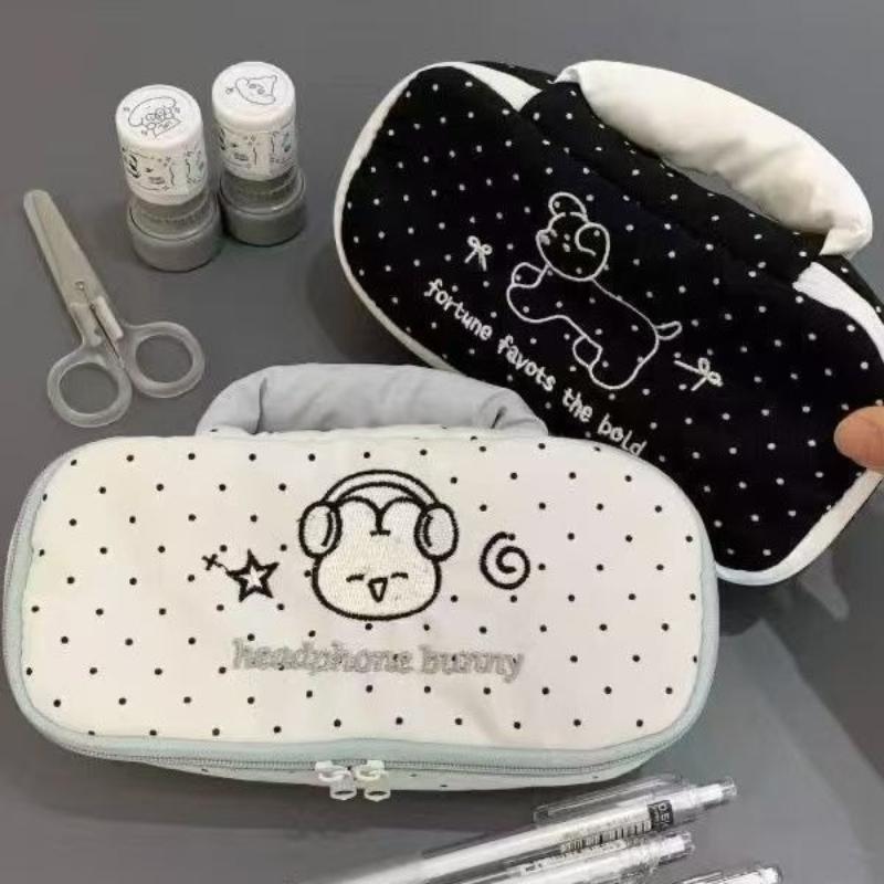 Trousse à Crayons Mignonne Sac à Dos Doux pour Étudiant Sac à Main Papeterie Sac à Maquillage Grande Capacité Lapin Chiot