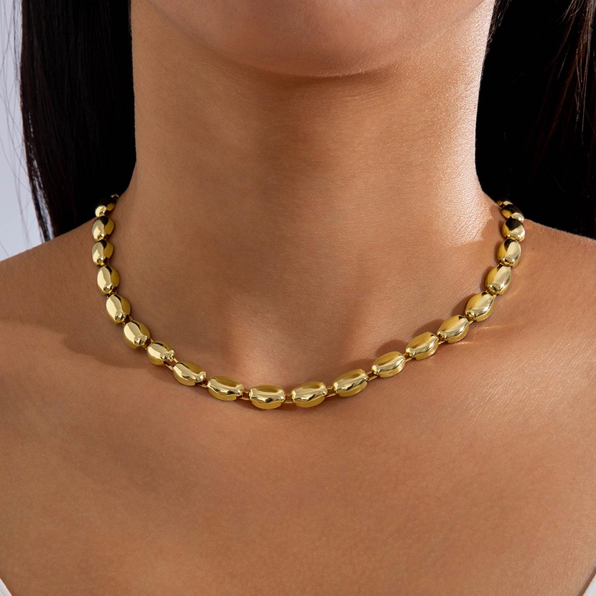 

Модный темпераментный металлический широкий гладкий кольцевой чокер в стиле sweet cool геометрического дизайна