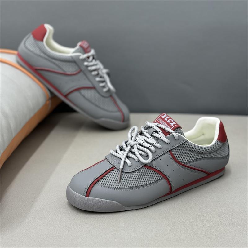 New comfortable shoes sneakers breathable and comfortable dnh