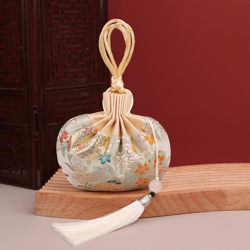 Vícebarevná střapcová květinová vzorovaná stahovací látková závěsná dekorace Čínský styl Úložná taška Prázdná sáčková peněženka