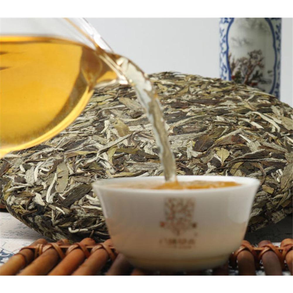 Sessile Silver Needle White Tea Cake Chinese Puer 350g