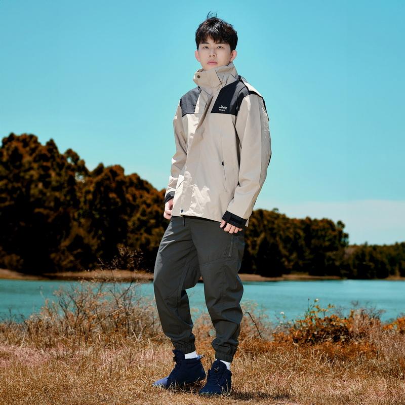 High-top Snow Boots Plush Winter Outdoor Sneakers Anti-slip Hiking Sports Shoes Warm Ankle Boots Cotton Shoes Size 27-47