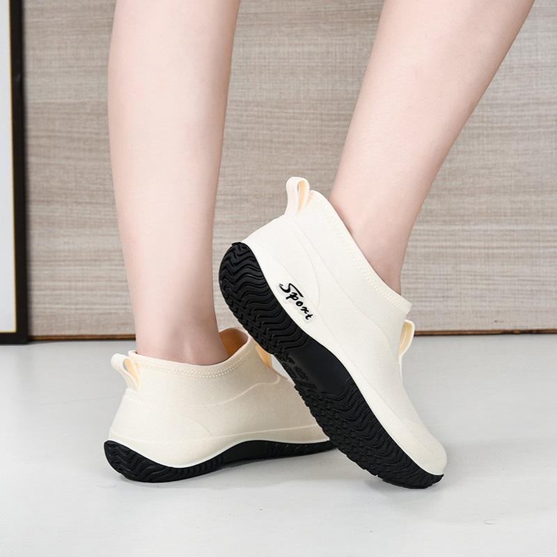 Women's Anti Slip Waterproof Thickened Low Top Rain Shoes