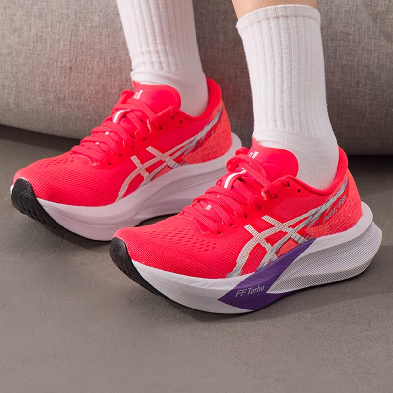 Asics Women s Road Racing Running Shoes EU 39.5