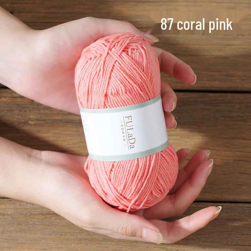 Baby 4-fädig gekämmte Milchbaumwollgarnknäuel zum Handstricken & Häkeln - DIY Puppe, Pullover, Schal Materialpaket