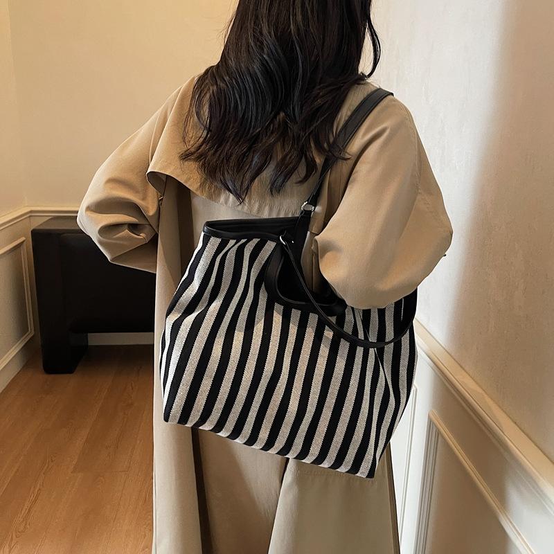 Vintage Handbag Striped Bag Women's Large Capacity Shoulder Bag