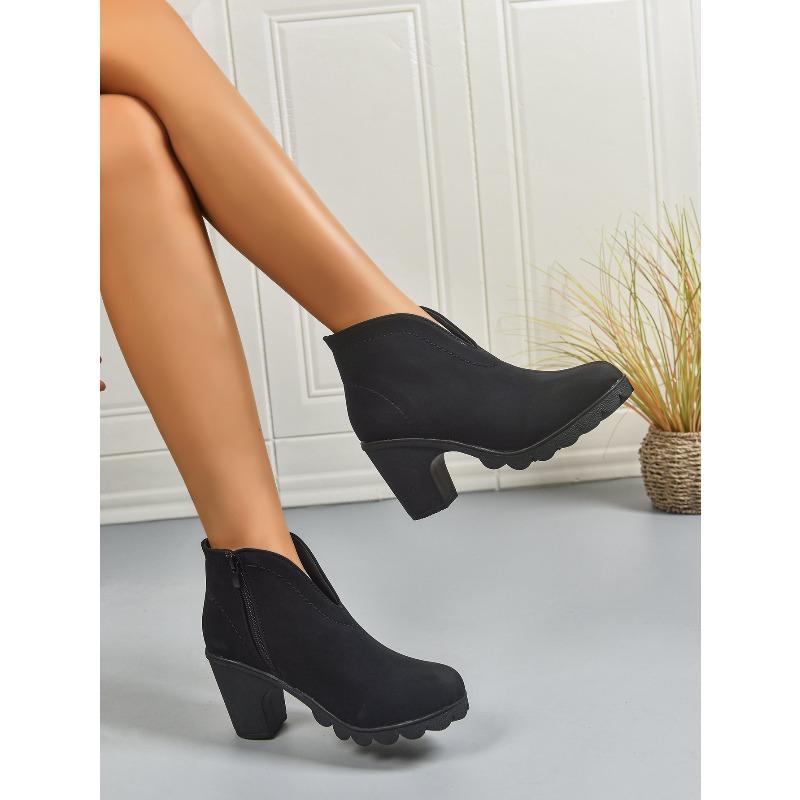 2025 Winter Side Zipper High Heel Fashion Boots Women's New Plus Size Block Heel V-Mouth V-Mouth V-Mouth V-Boots